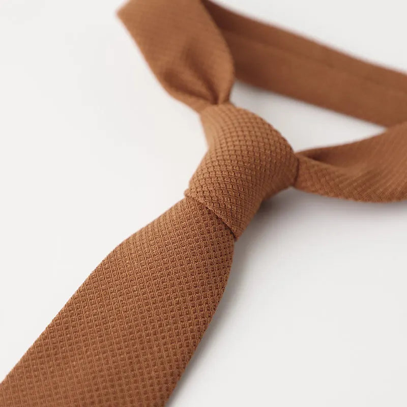 Cravates Tricot à bout pointu