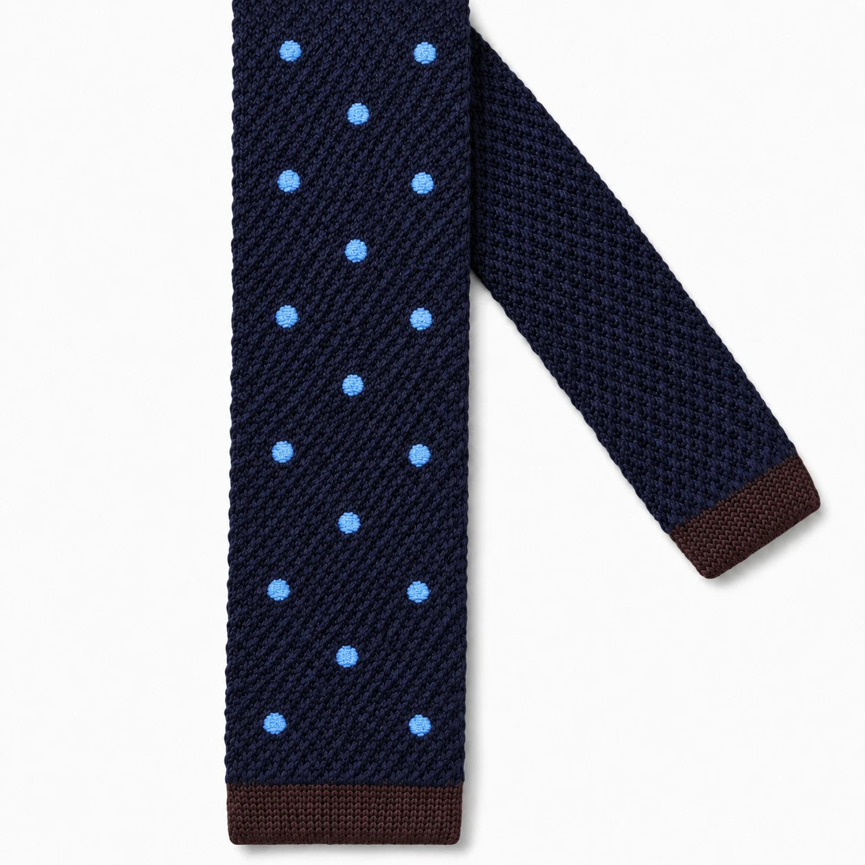 Cravate en Tricot Bleu Marine à Pois Bleu Ciel pour Homme - Maille Texturée à Bout Carré Marron