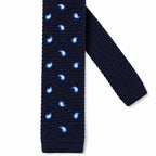 Cravate en Tricot Bleu Marine Motifs Gouttes - Maille Texturée à Bout Carré