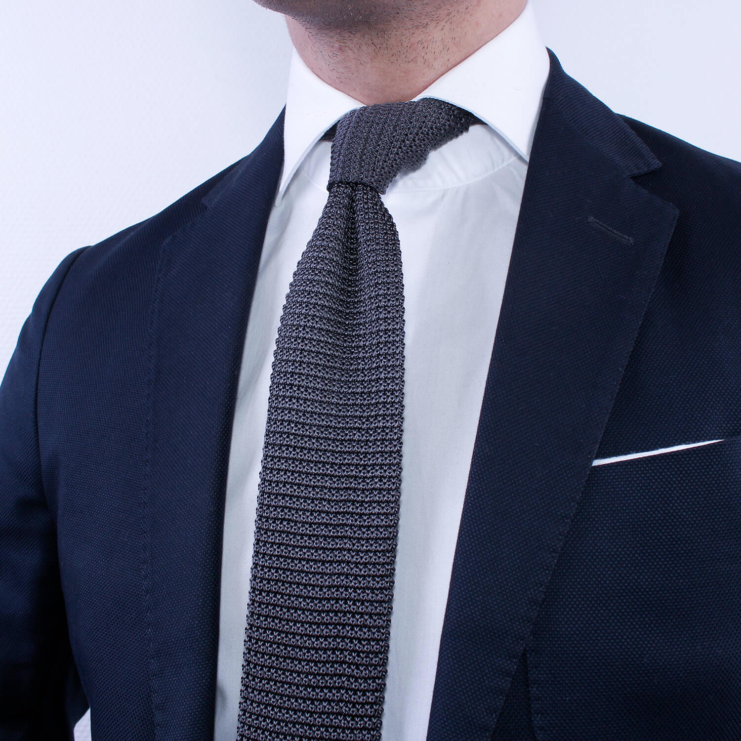 Cravate Tricot Gris Unie en Soie