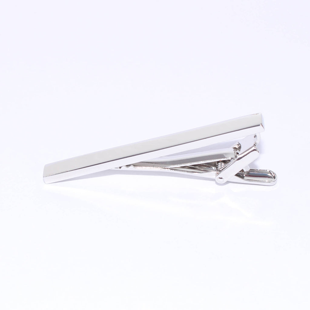 Pince à cravate classique argentée